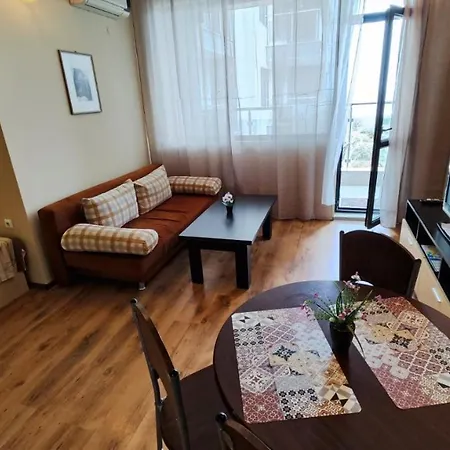Europroperties Yalta Goudstrand