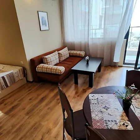 דירה Europroperties Yalta גולדן סנדס