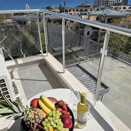 Europroperties Yalta Goudstrand