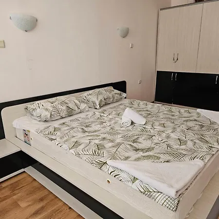 Appartamento Europroperties Yalta Golden Sands