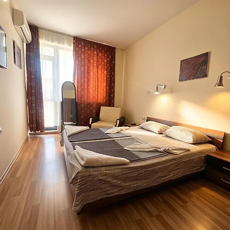 Διαμέρισμα Europroperties Yalta Golden Sands