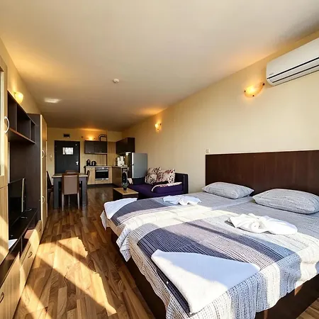 Europroperties Yalta Apartmán *